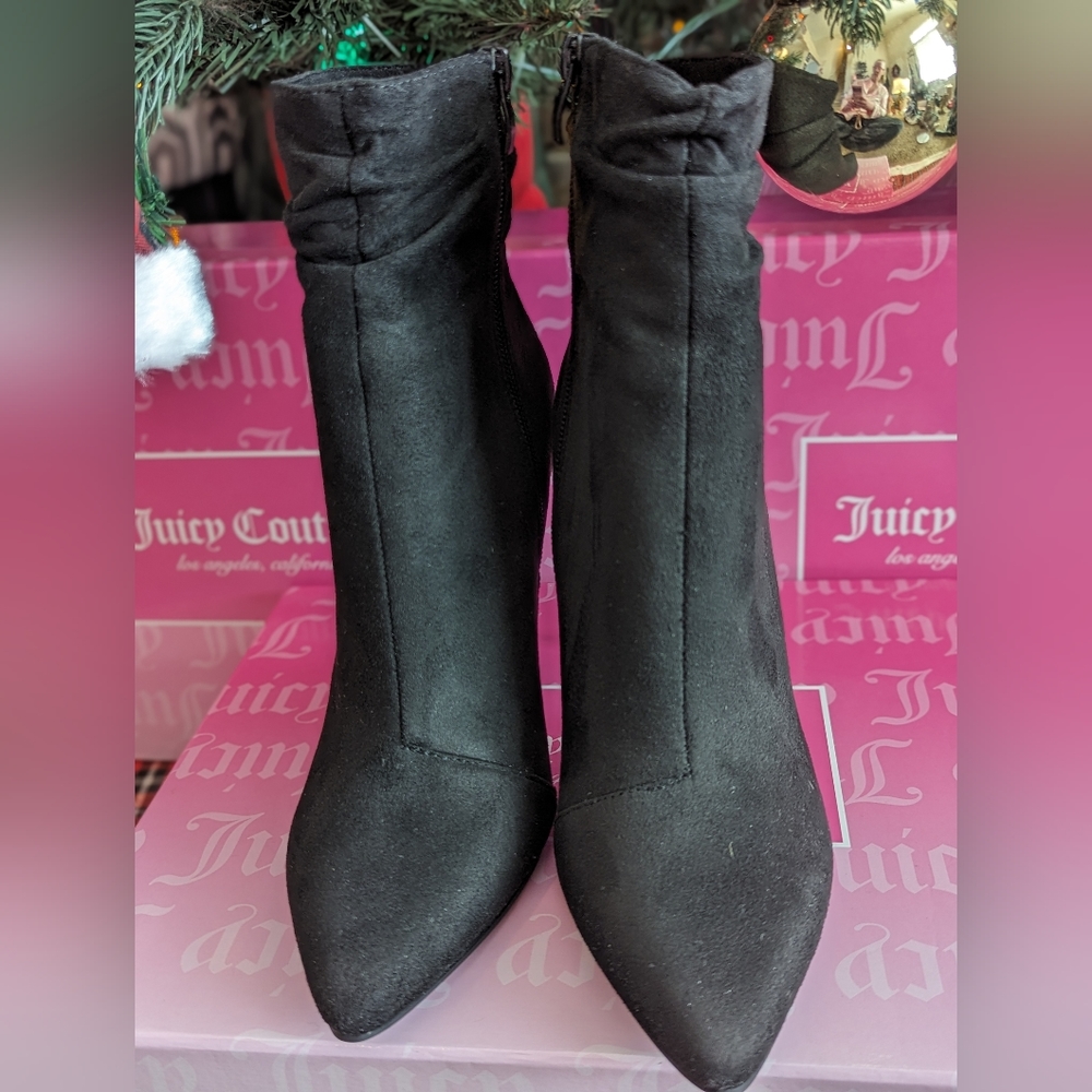 BNWOT Chinese Laundry Black Suede Scrunched Top Stiletto Heel Booties Size 8.5